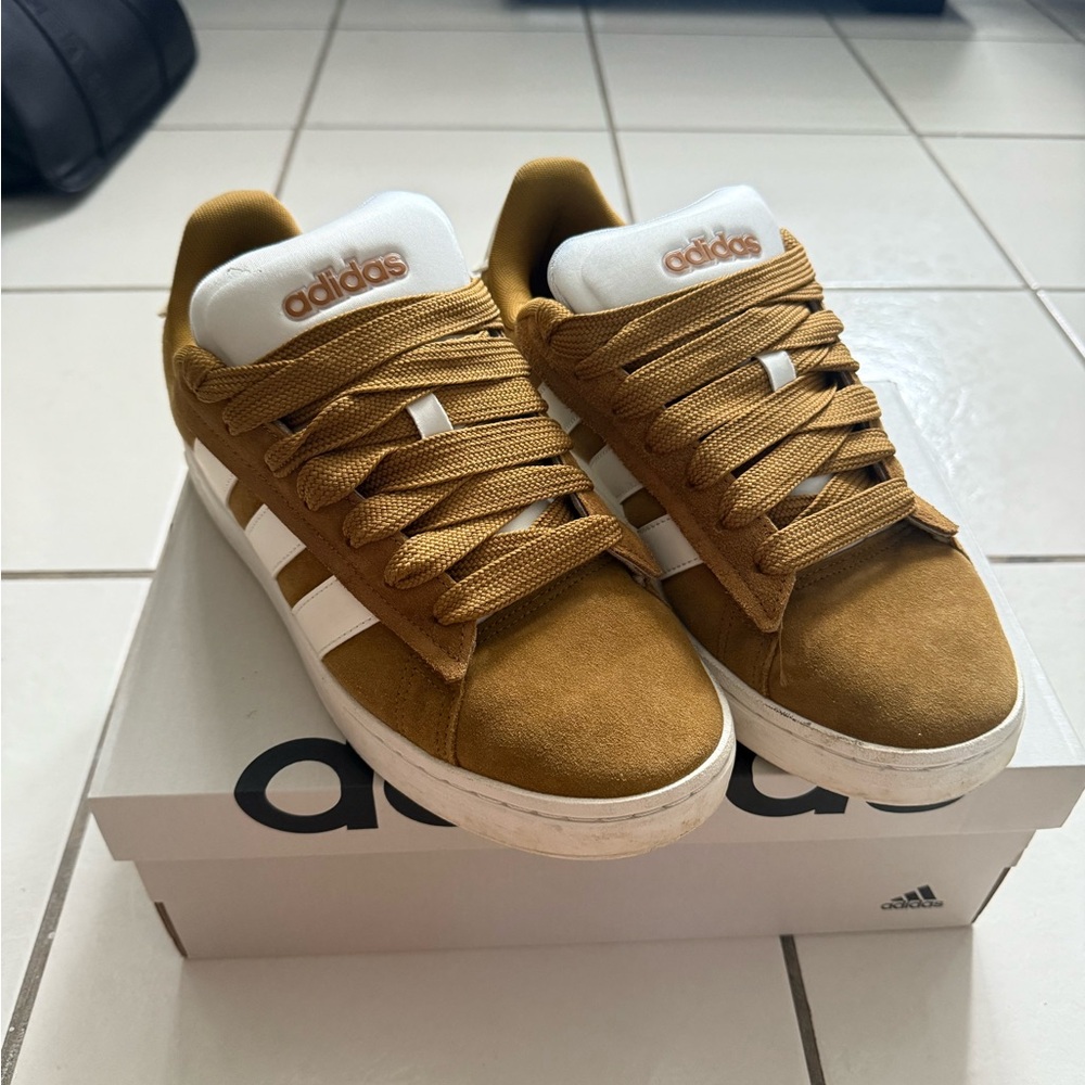 Adidas Grand Court Alpha sneaker